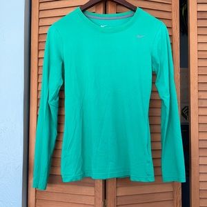 Nike Green Dri-Fit Long sleeve shirt Small